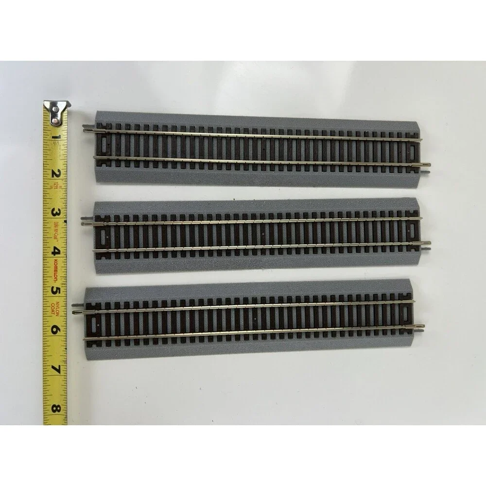 Vintage Made In USA 9” Atlas #450 Straight Railroad Track 3 Pcs Open Box Parts